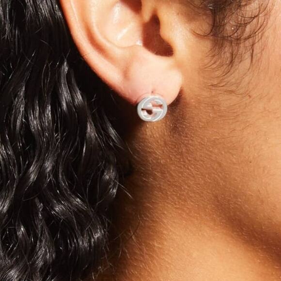 Gucci Interlocking G Stud Earrings .925 Sterling Silver Pierced Earrings - Picture 3 of 8